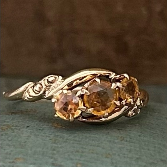 Antique Jewelry - Antique 14k Citrine Ring